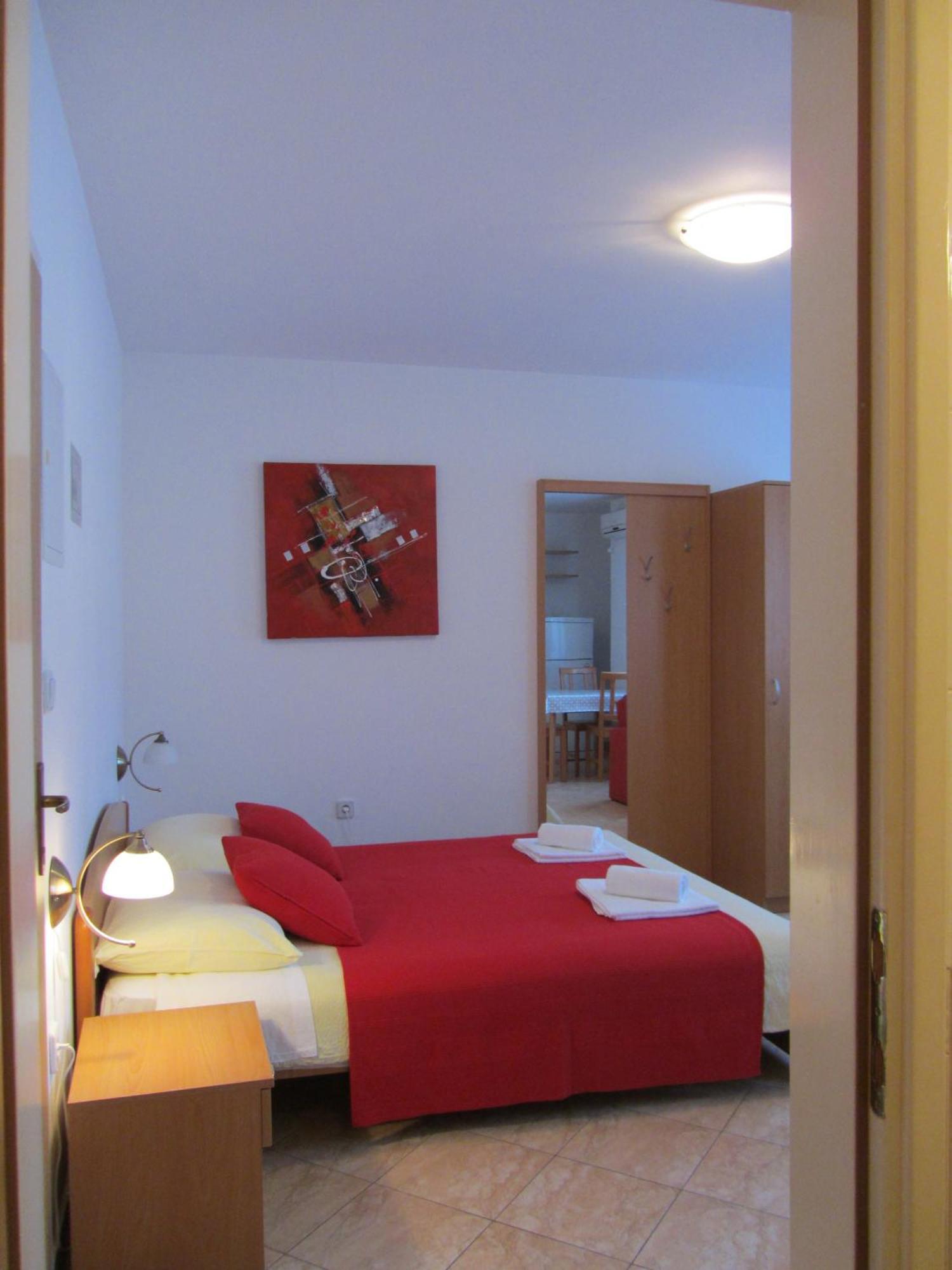 Apartments Luna Tisno Camera foto